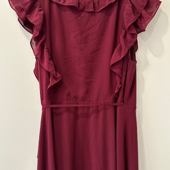 Lulus Ruffle Cap Sleeve Maxi Dress Wine Colour Size Medium - Picture 3 of 3